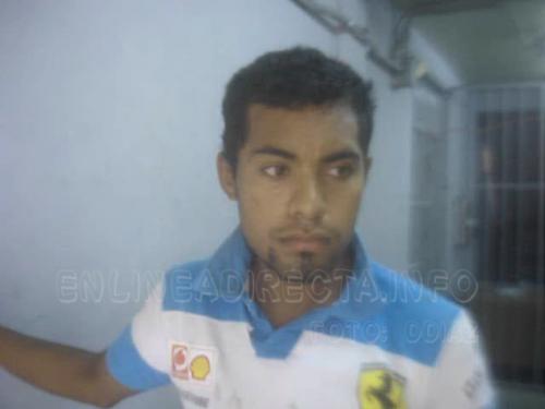 Briago roba cerveza de Oxxo